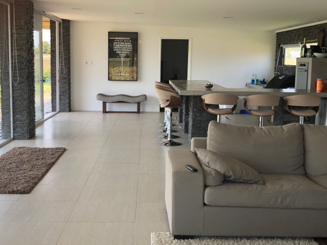 WhatsApp Image 2018-03-27 at 22.50.25 (2).jpeg